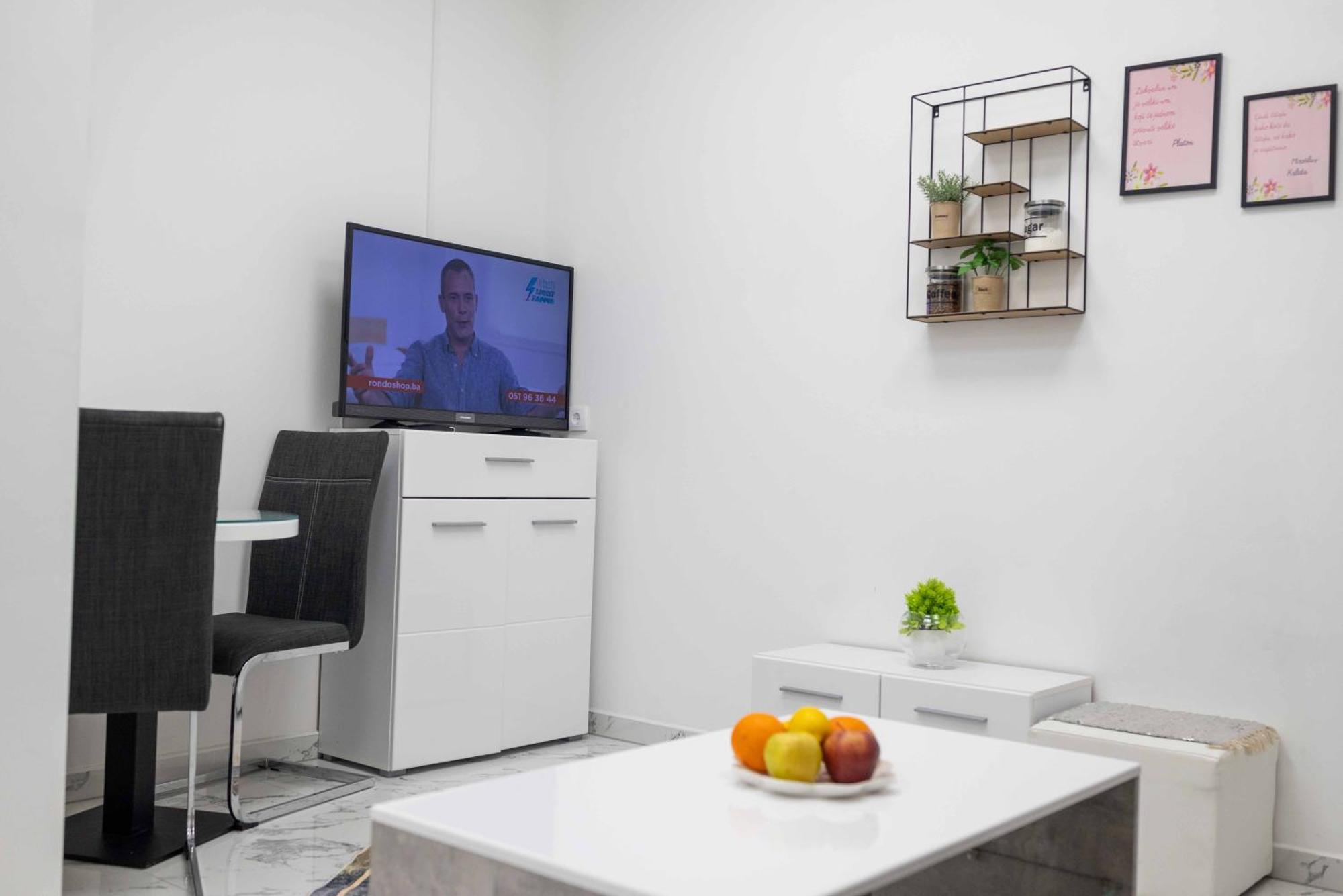 The Sun Apartments Brčko Екстериор снимка