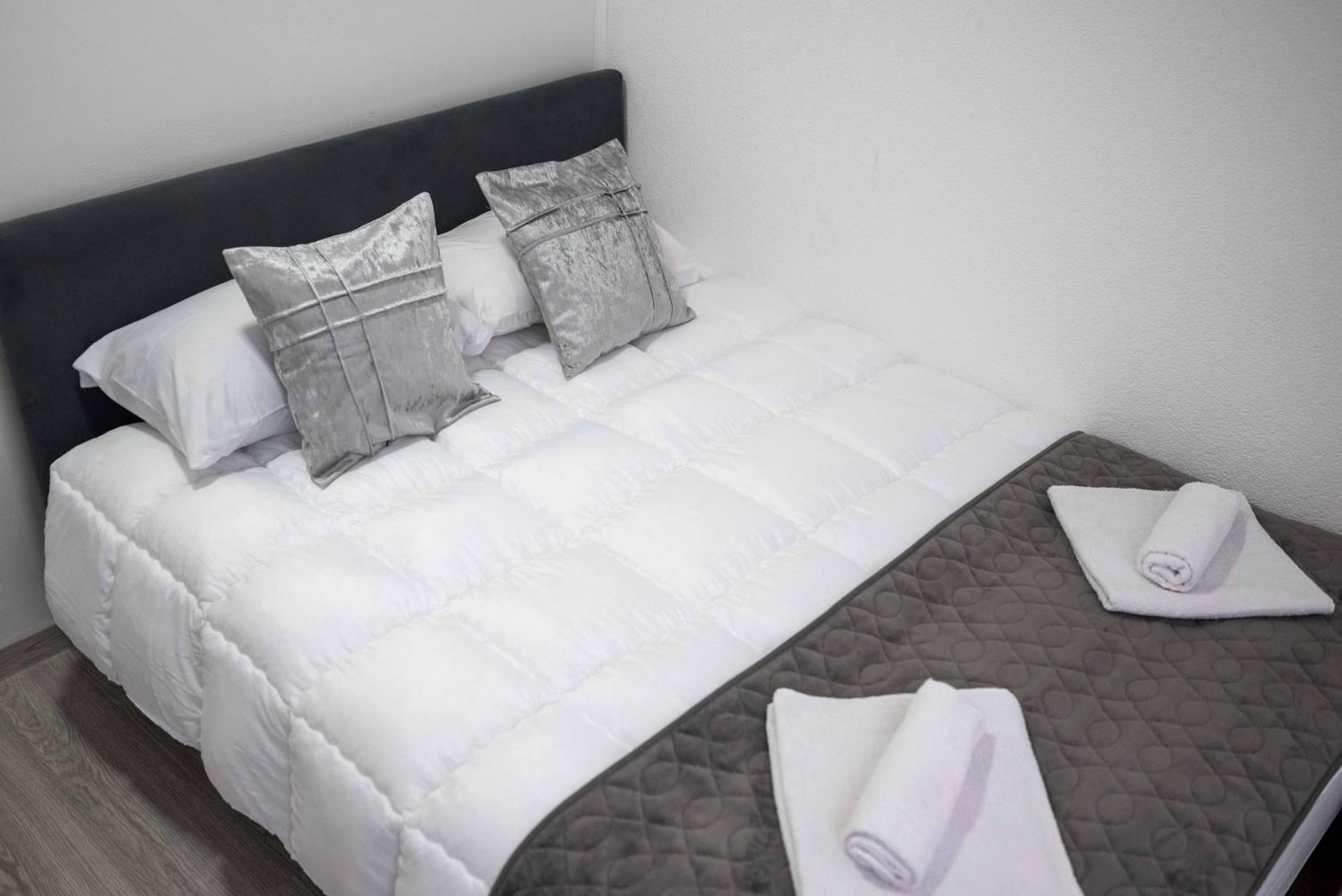 The Sun Apartments Brčko Екстериор снимка